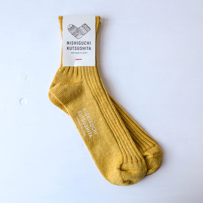 Linen Ribbed Socks by Nishiguchi Kutsushita