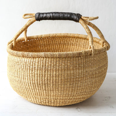 Round Bolga Basket with Leather Handle