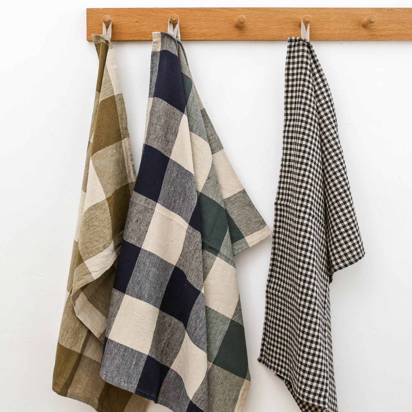 Washed Linen Cotton Bold Check Tea Towel - Navy