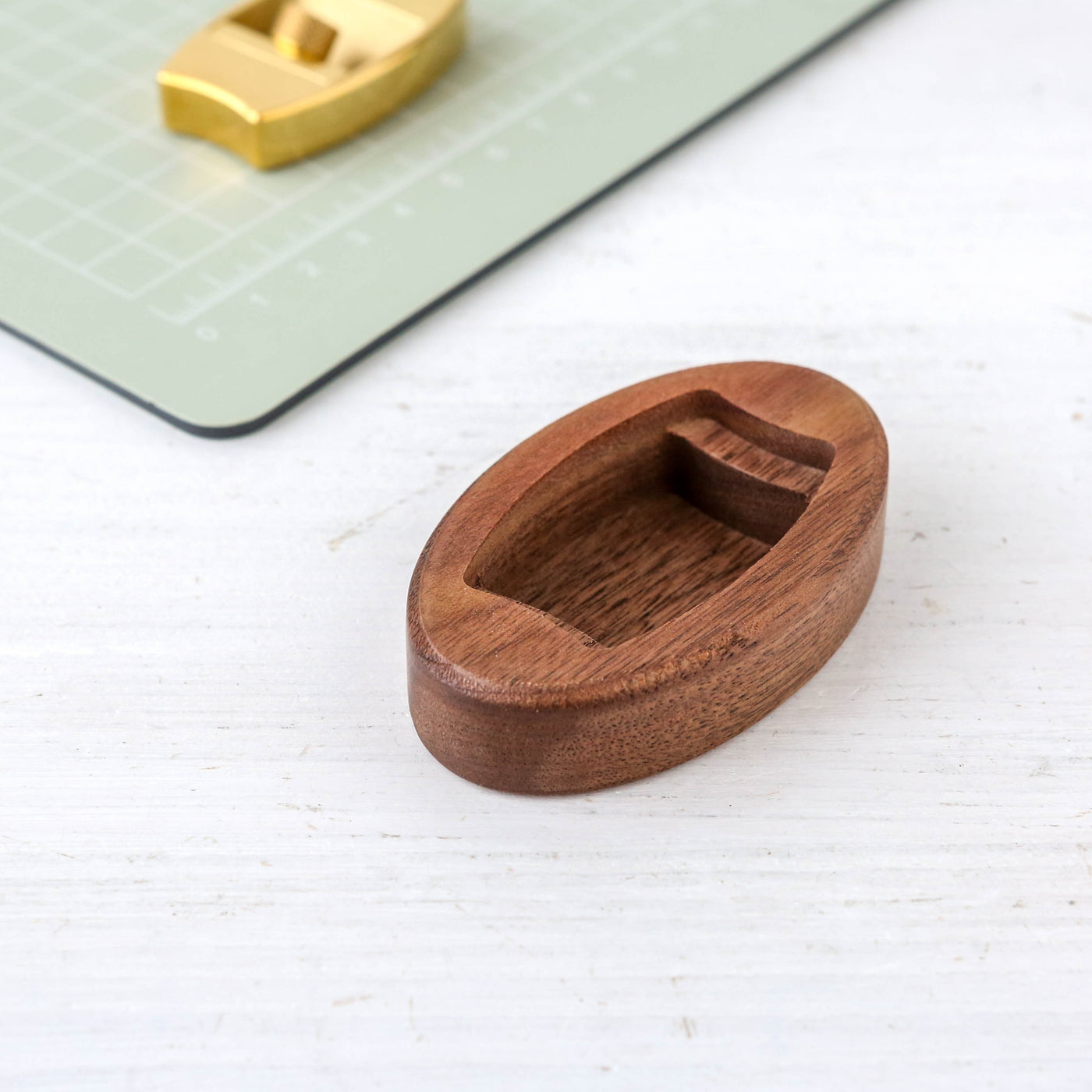 Walnut Base for HØVEL Pencil Plane