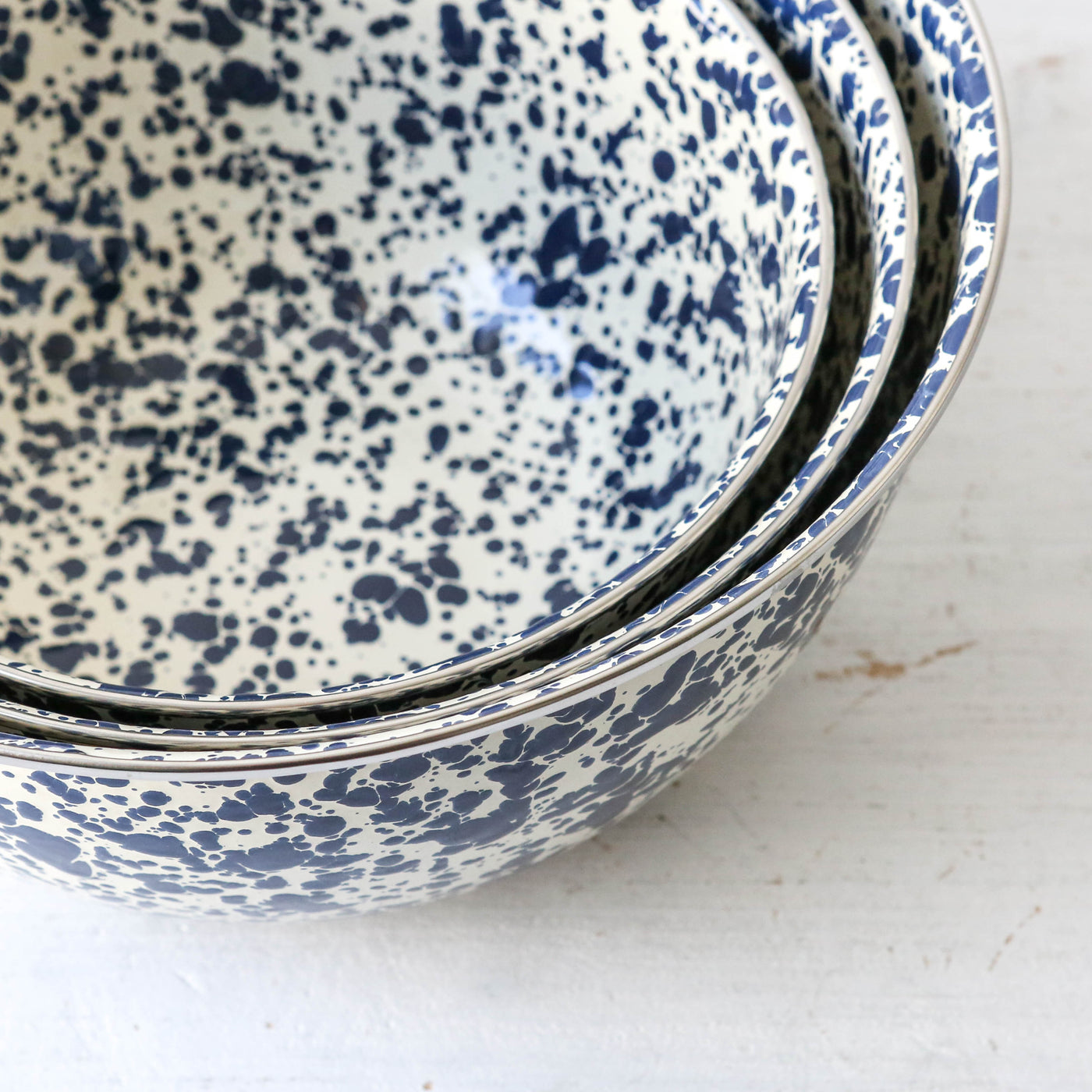 Set of Three Splatter Enamel Mixing Bowl