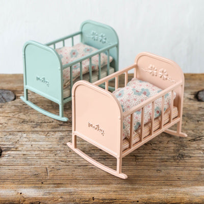 Cradle for Maileg Mice