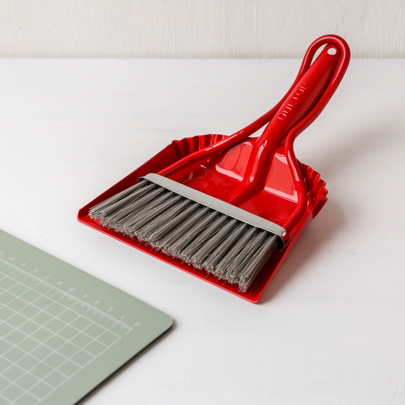 Smiley Desktop Dustpan & Brush