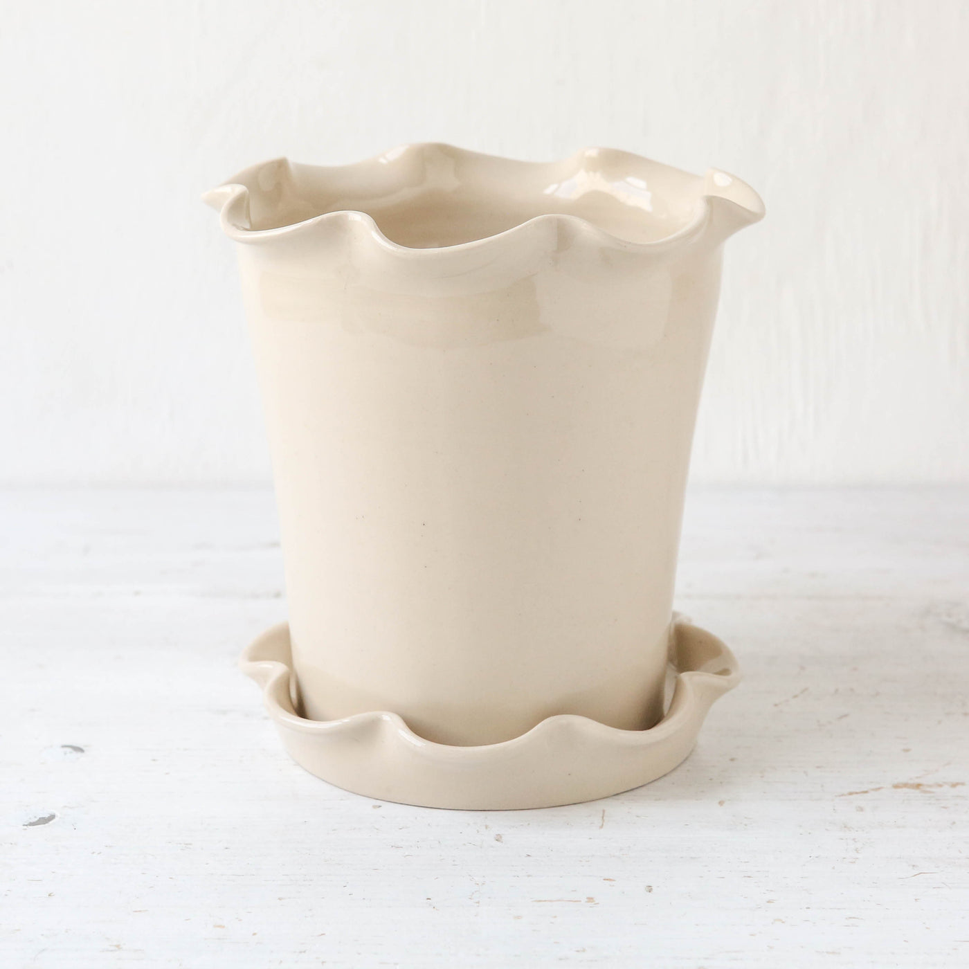 Large Frilly Plant Pot & Saucer - Glazed Stoneware