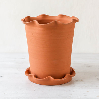 Large Frilly Plant Pot & Saucer - Terracotta