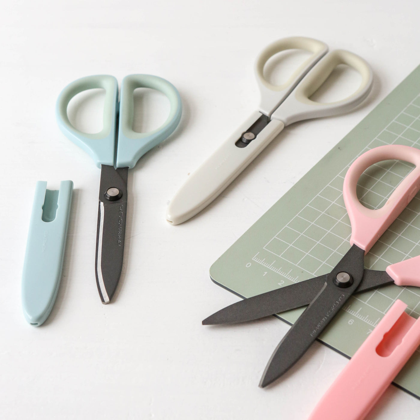 Kokuyo Saxa Coated Scissors