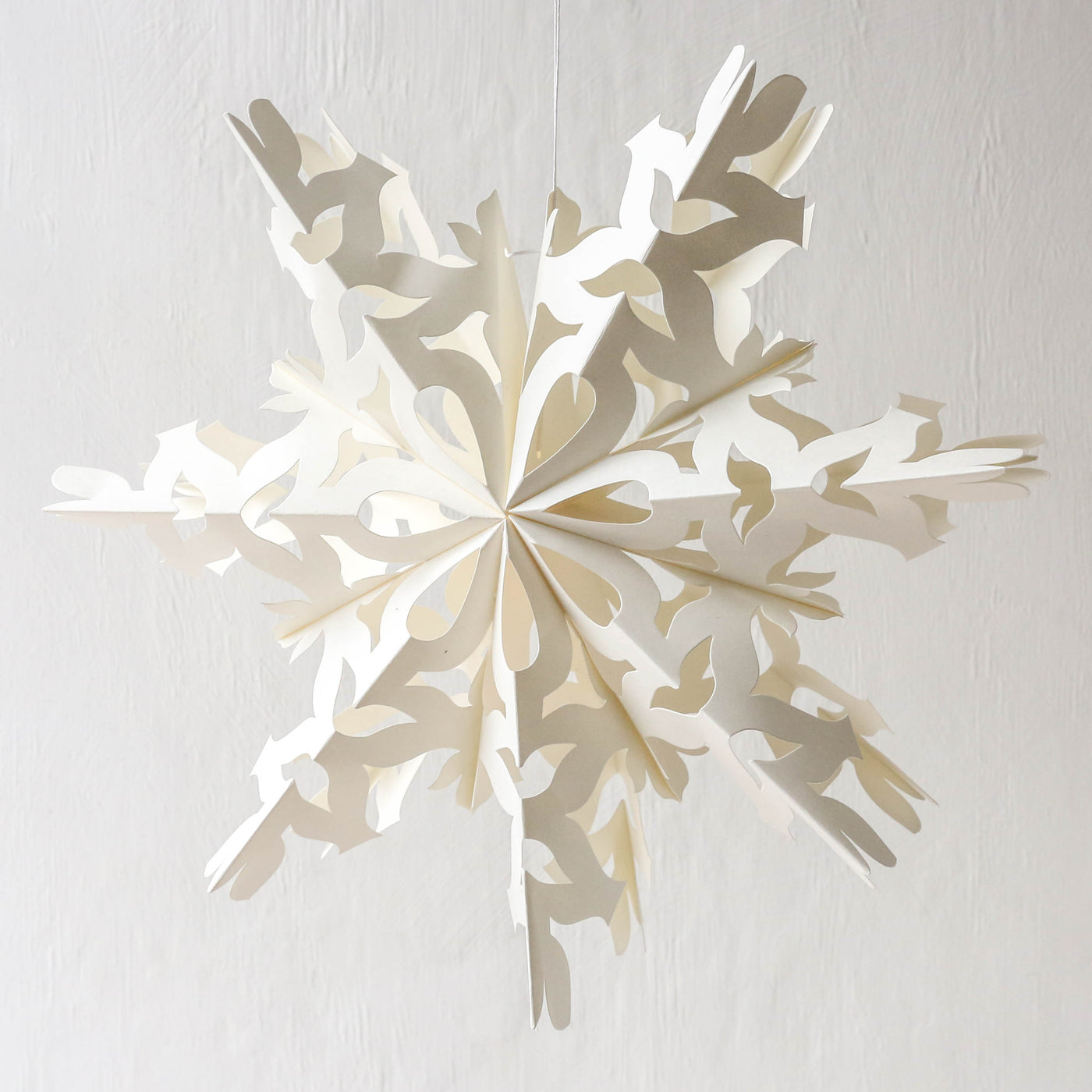 32cm Paper Snowflake Decoration - Classic (design5)