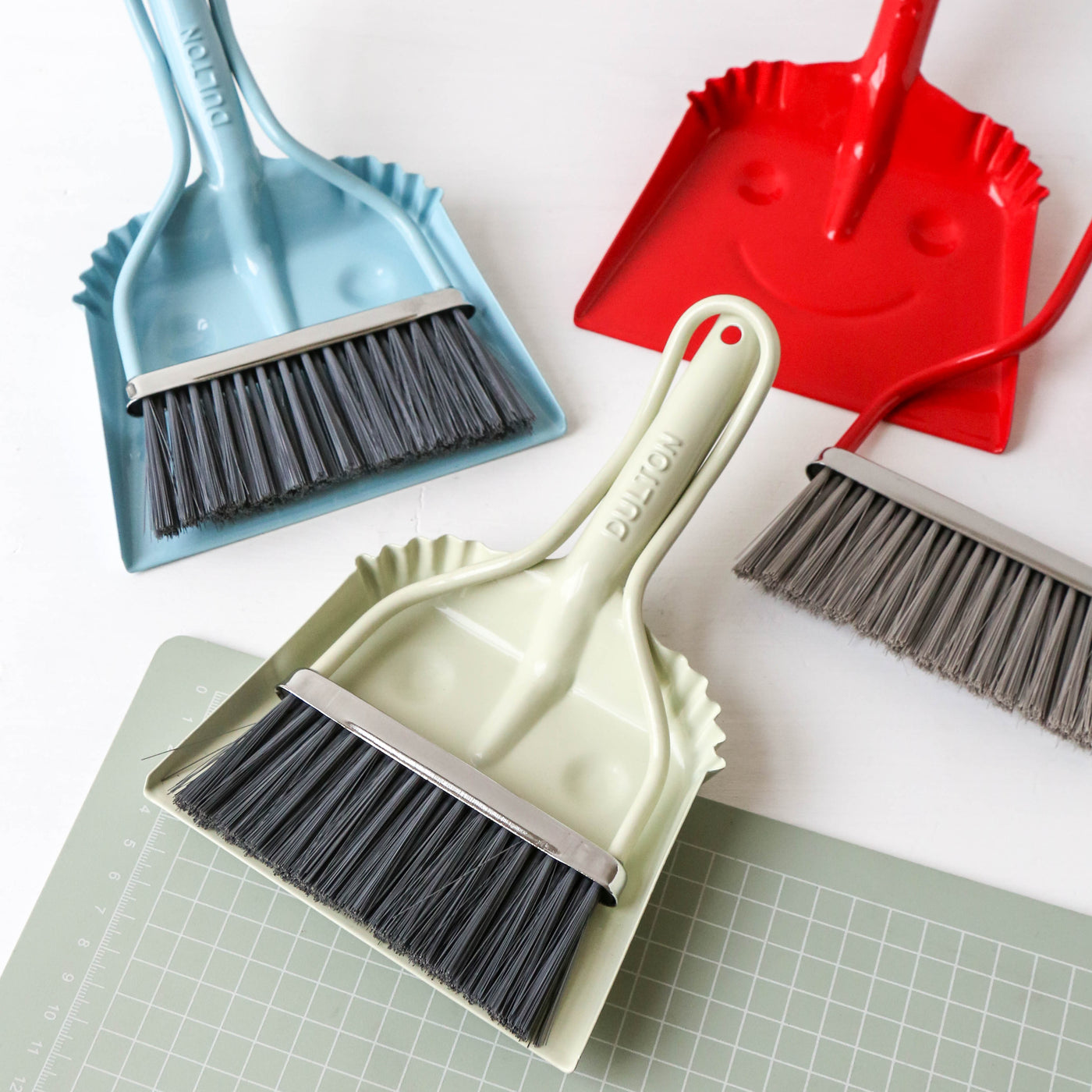 Smiley Desktop Dustpan & Brush