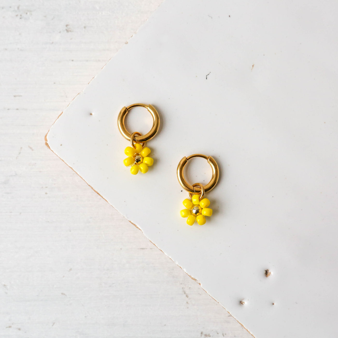 Daisy Flower Hoop Earrings - Yellow