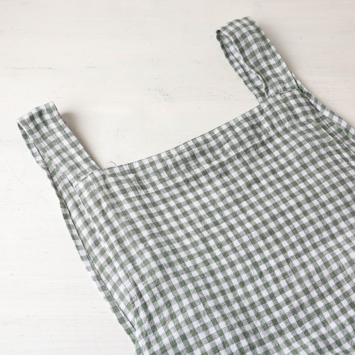 Washed Linen Japanese Style Crossback Apron - Sage Small Check