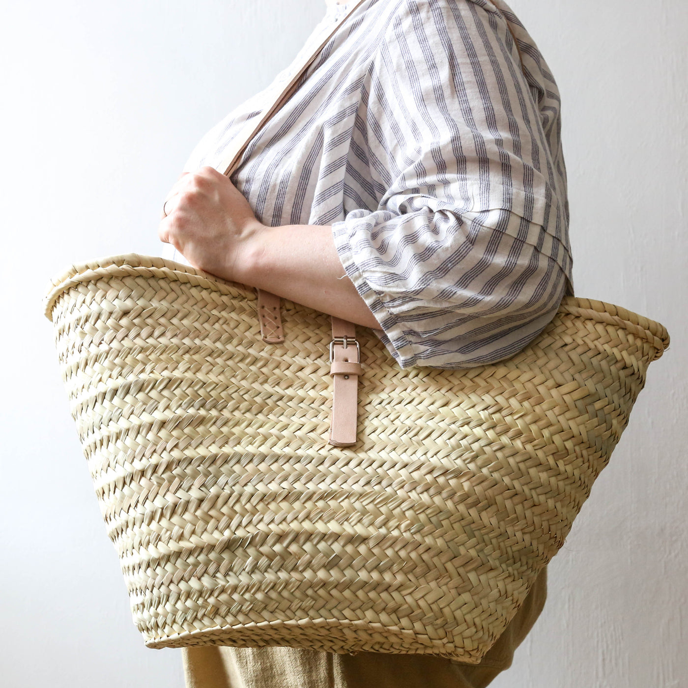 Basket Shoulder Bag