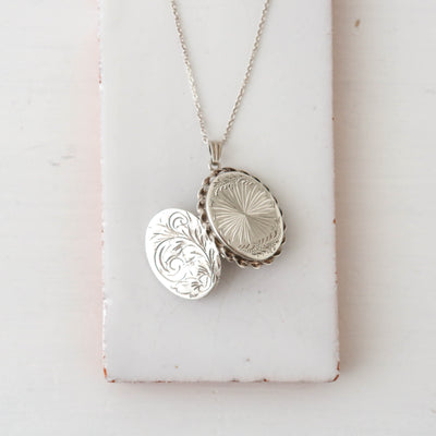 Small Vintage Silver Locket - Oval Barley Twist