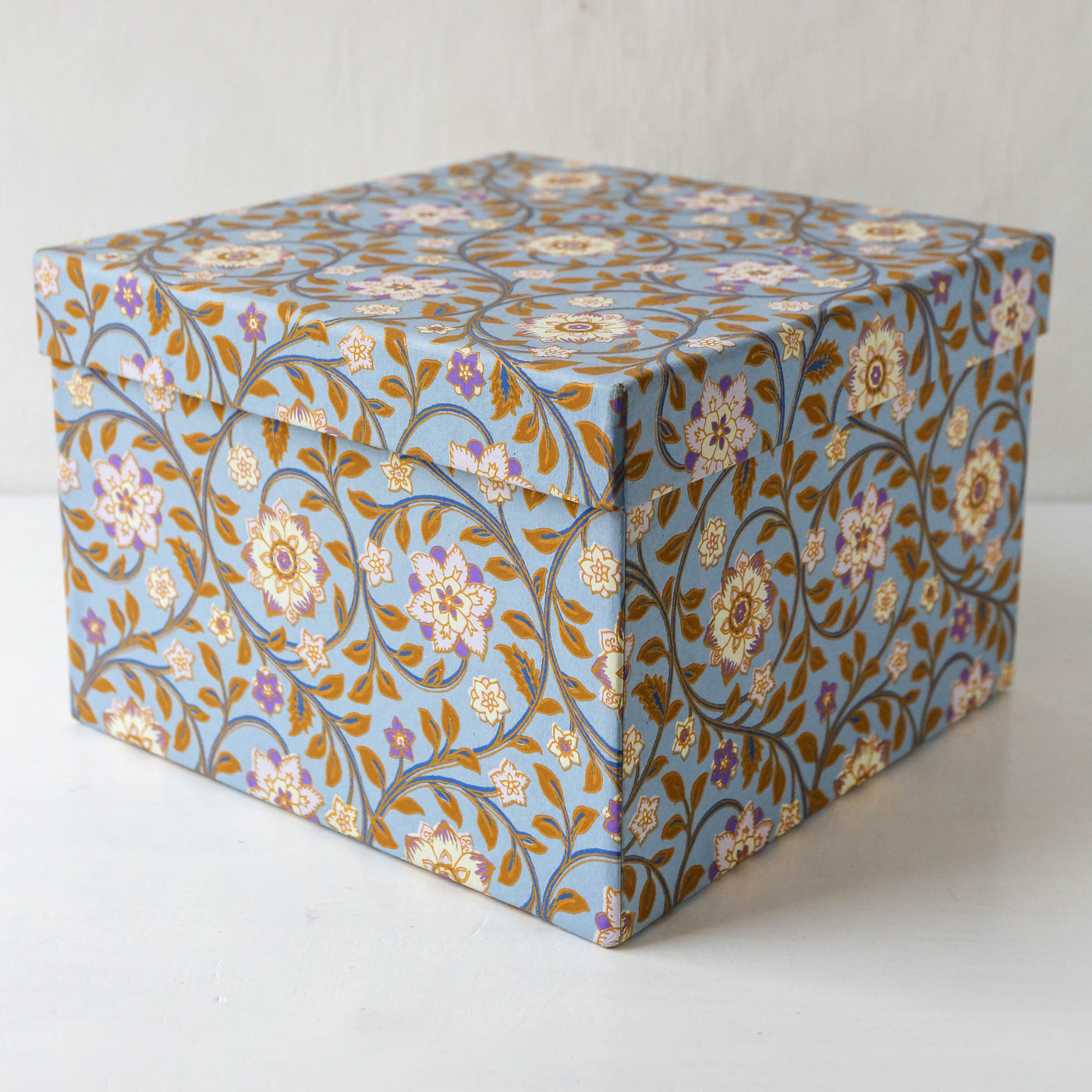 Cubic Covered Storage Box in Roja Riviera - Extra Large