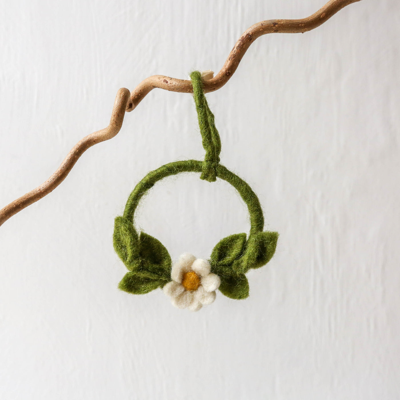 Mini Felt Spring Wreath Hanging Decoration