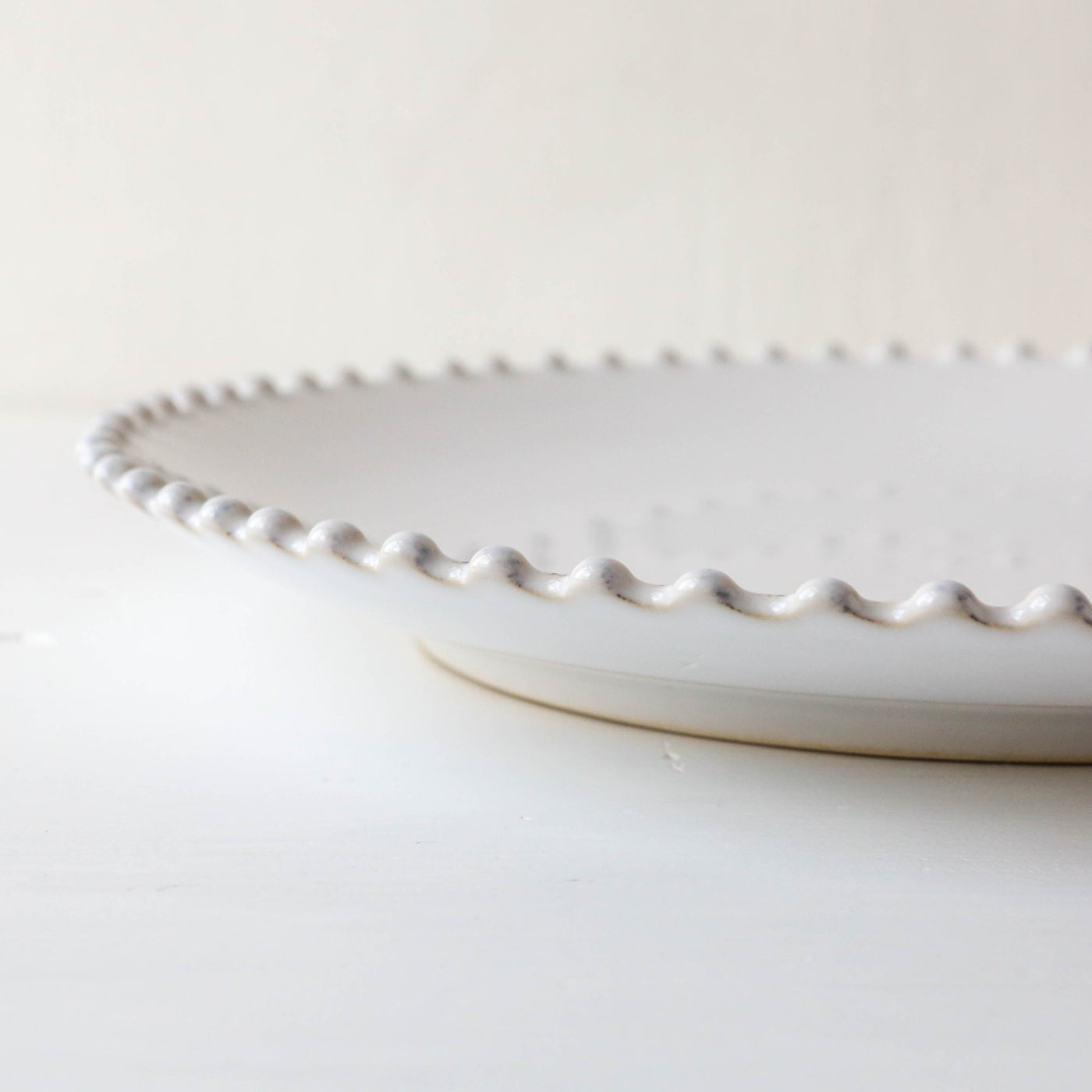 Pearl Dinner Plate - White