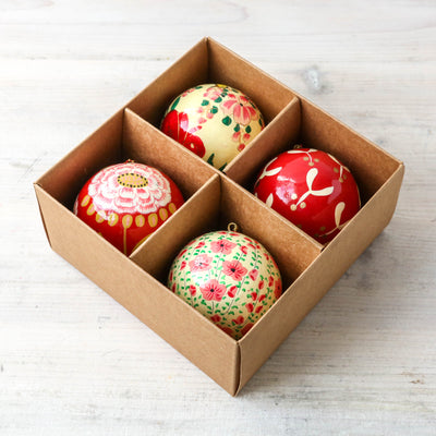 Gaya Baubles Medium - Box of 4