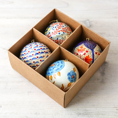 Gaya Baubles Medium - Box of 4