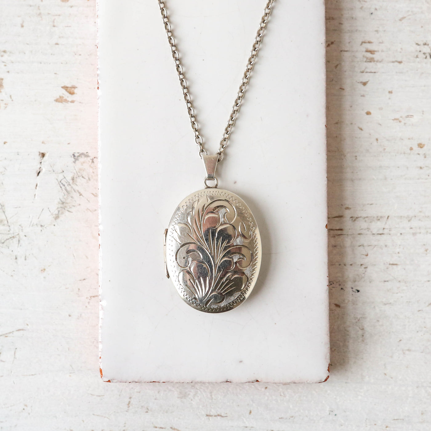 Large Vintage Silver Locket - Oval Swirl