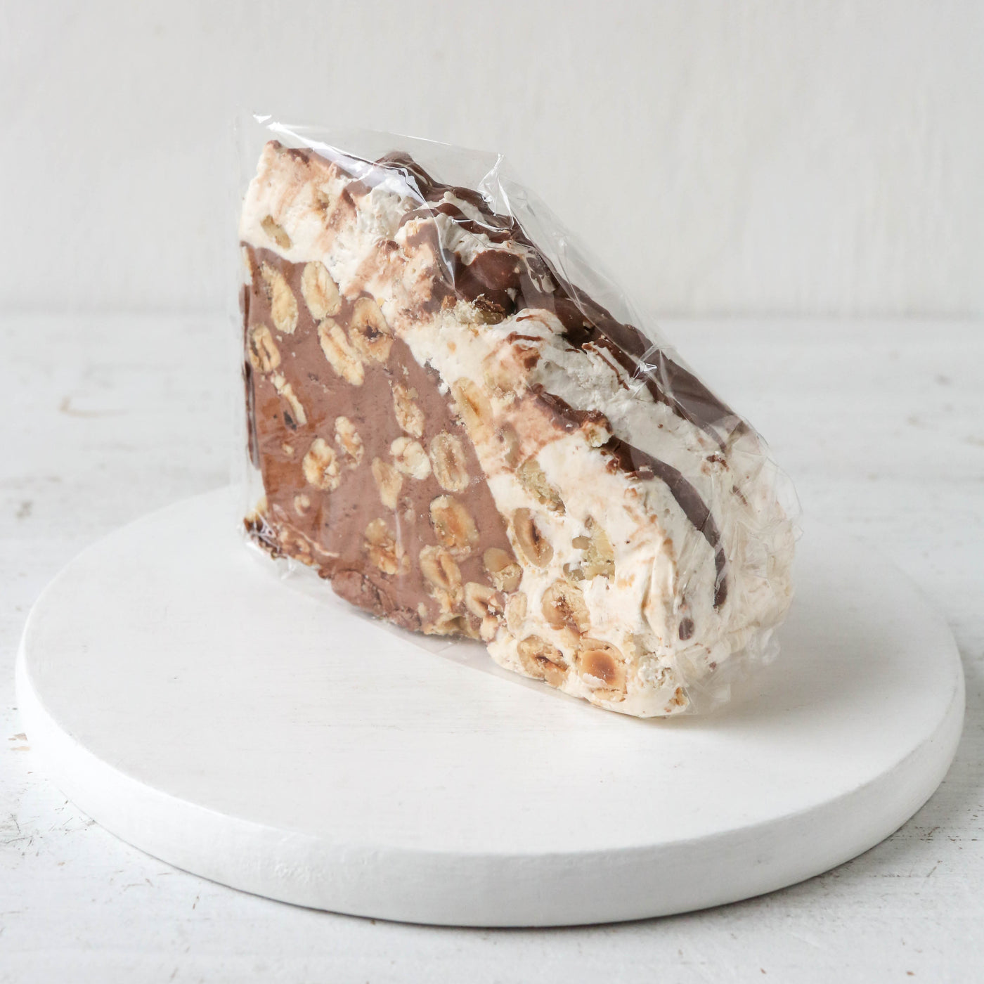 200g Italian Nougat Cake Slice