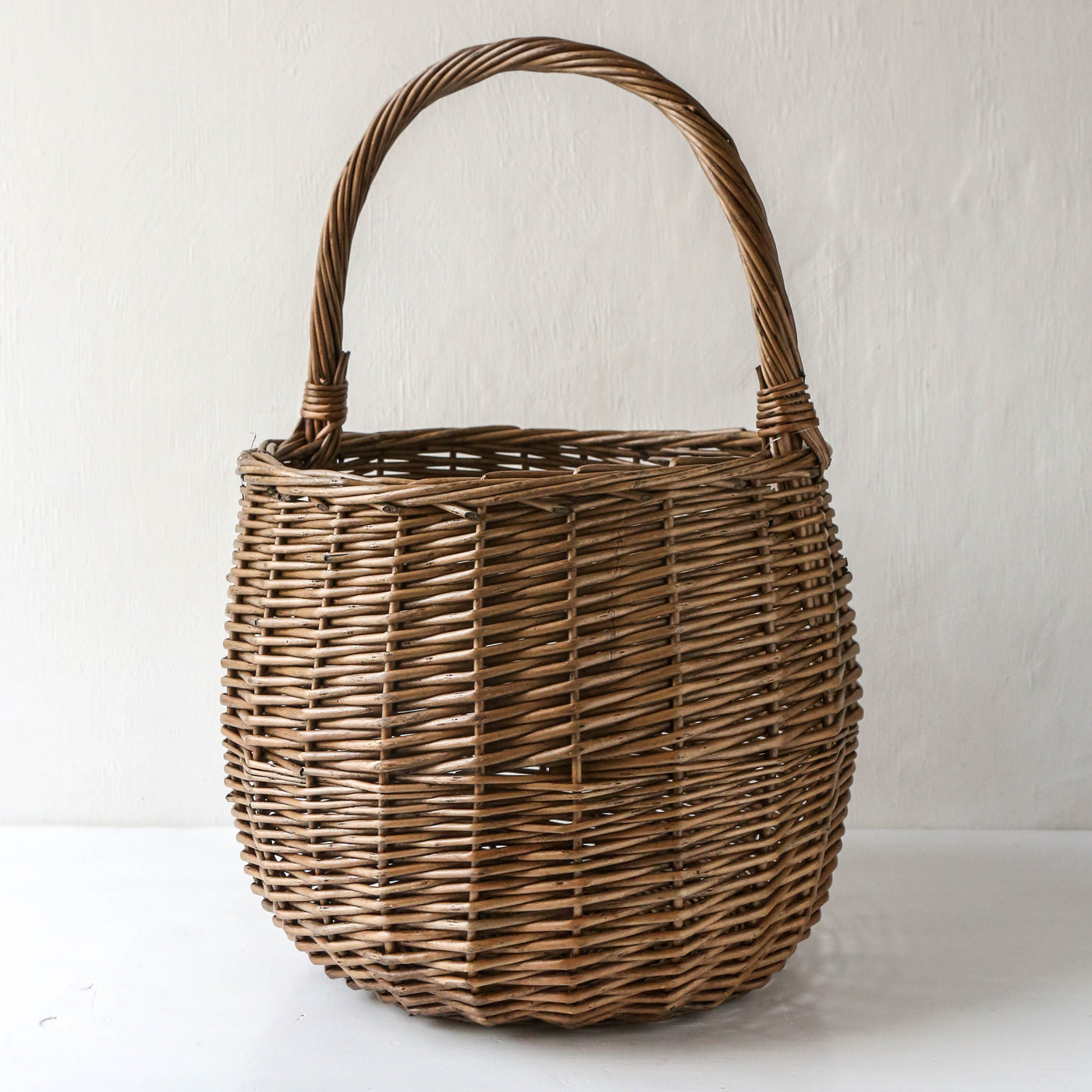 Round Willow Handled Basket