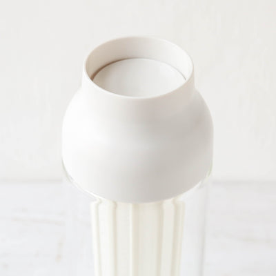 1L Cold Brew Carafe CAPSULE in White by Kinto