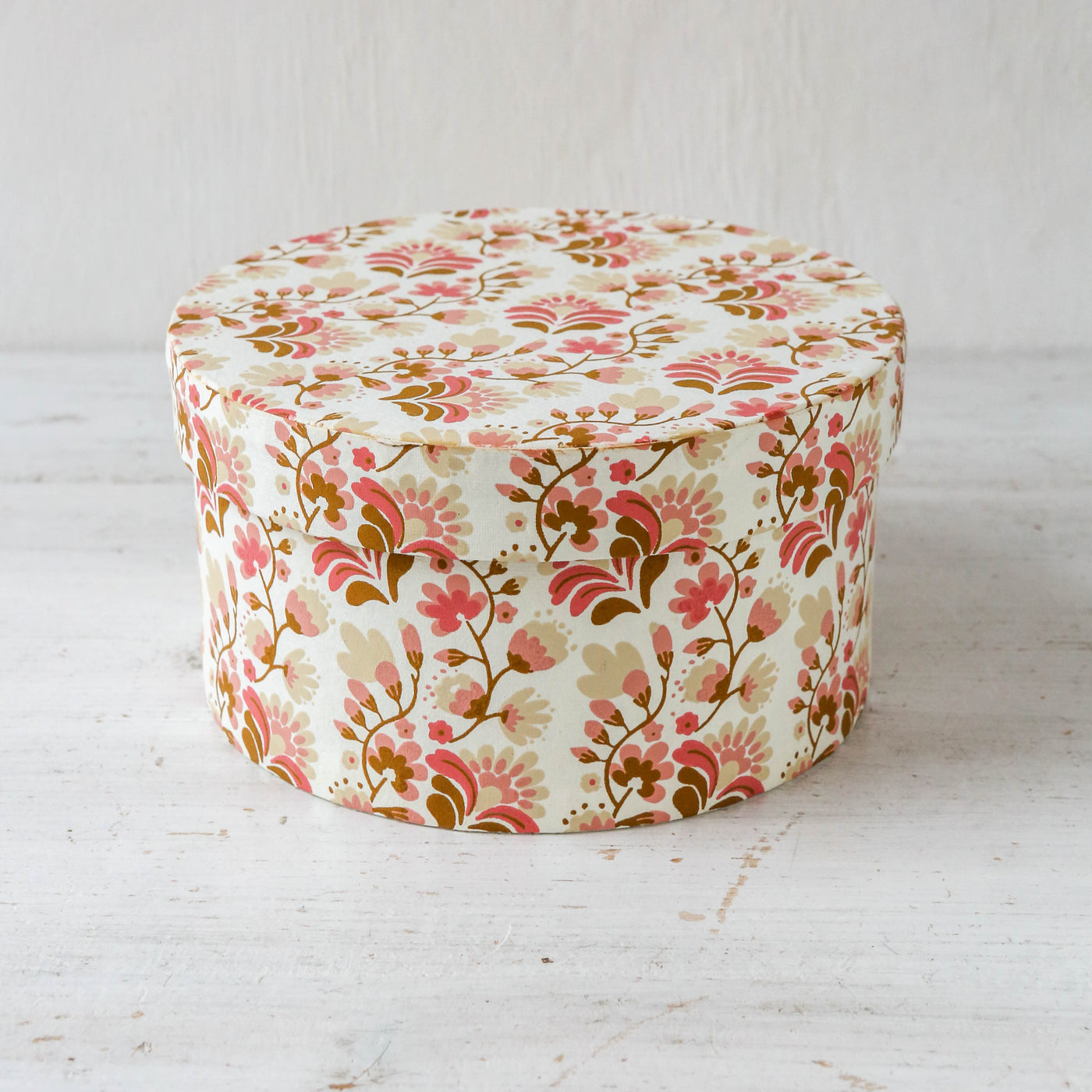 Round Covered Storage Box in Arrah Raspberry - Small