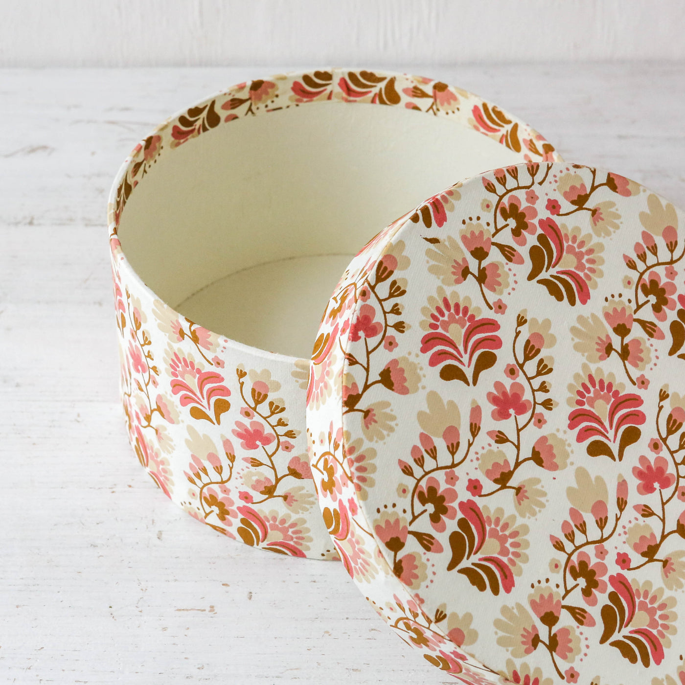 Round Covered Storage Box in Arrah Raspberry - Small