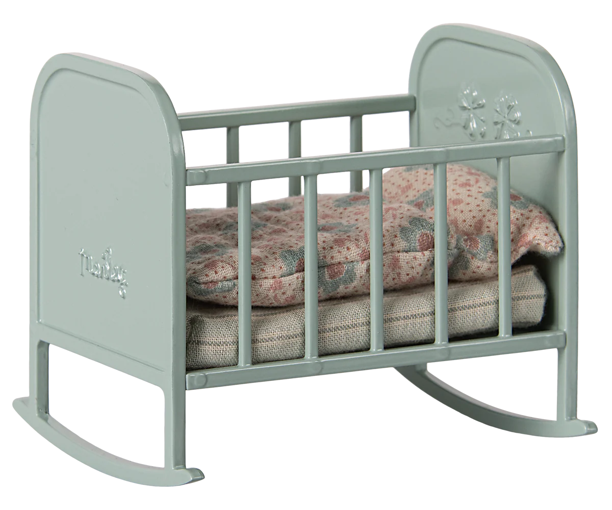 Cradle for Maileg Mice