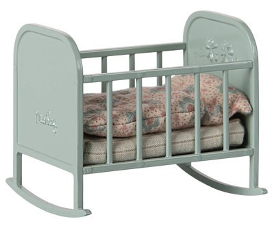 Cradle for Maileg Mice