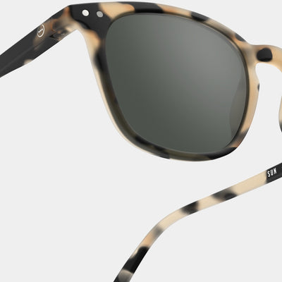 Sunglasses - Design 'E' in Light Tortoise by Izipizi