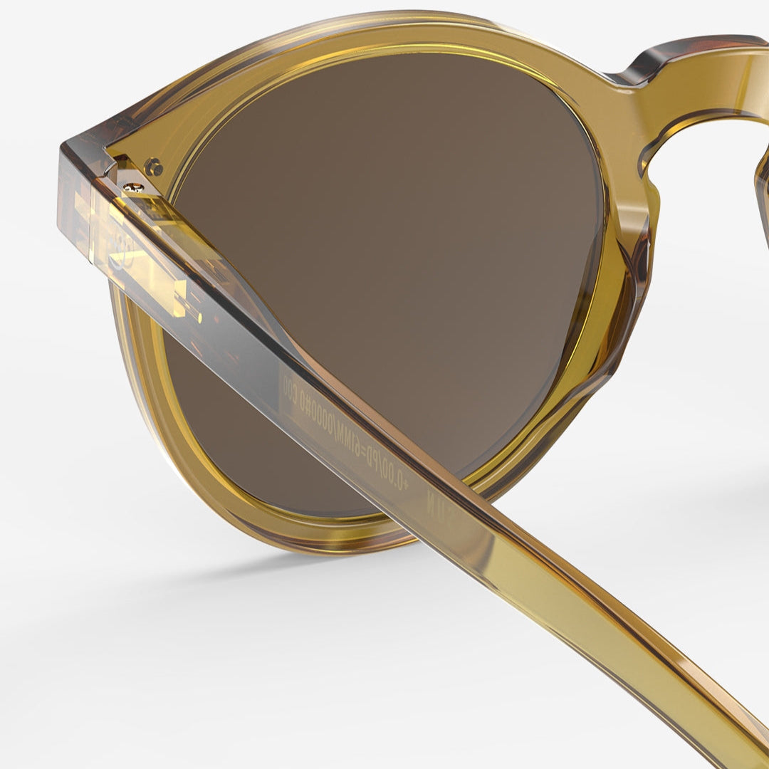 Sunglasses - Design 'M' in Golden Green by Izipizi