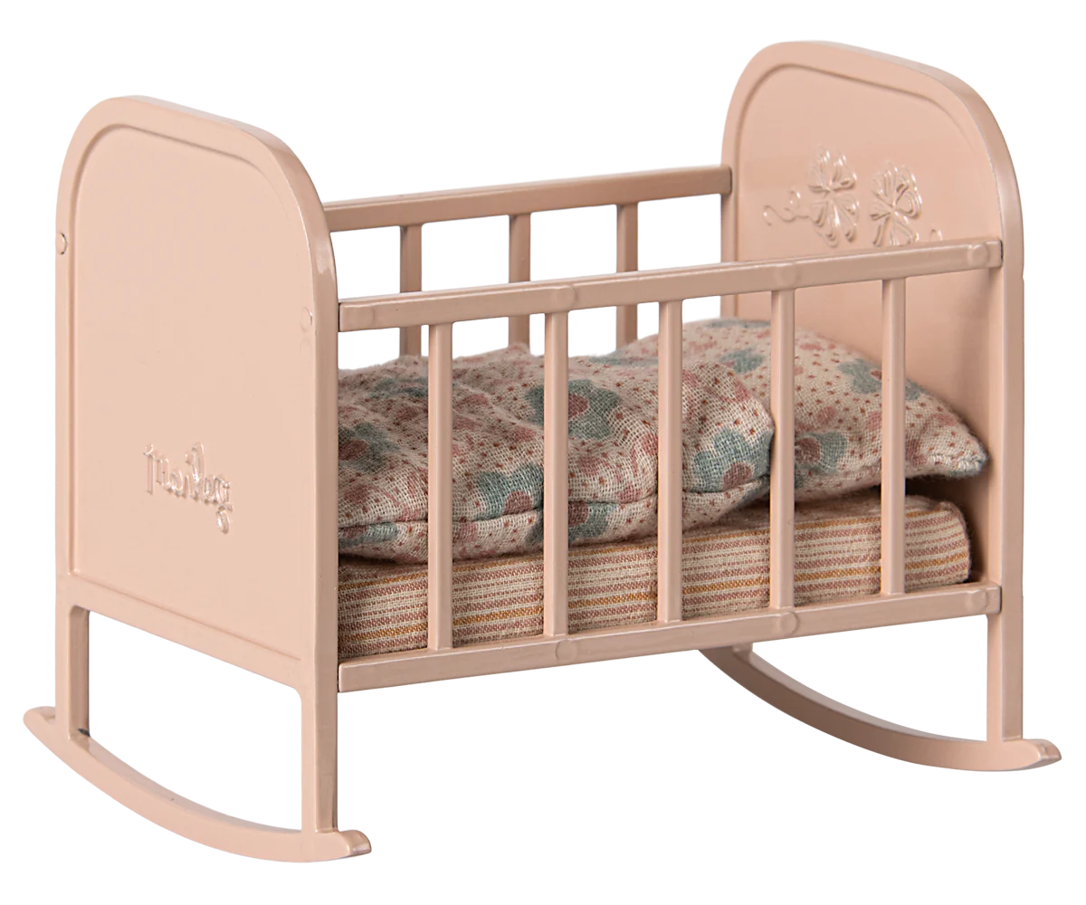 Cradle for Maileg Mice