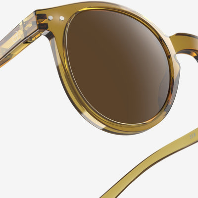 Sunglasses - Design 'M' in Golden Green by Izipizi