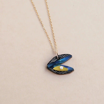 Mussel Necklace