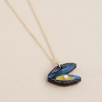 Mussel Necklace