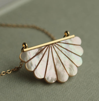 Mother of Pearl Scallop Necklace - Gold