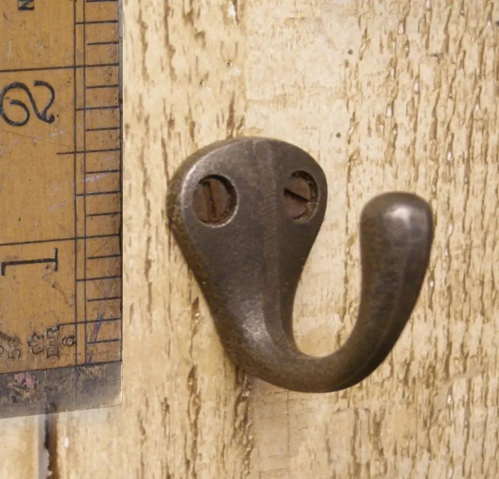 Small Cast Iron Simple Rounded Hook