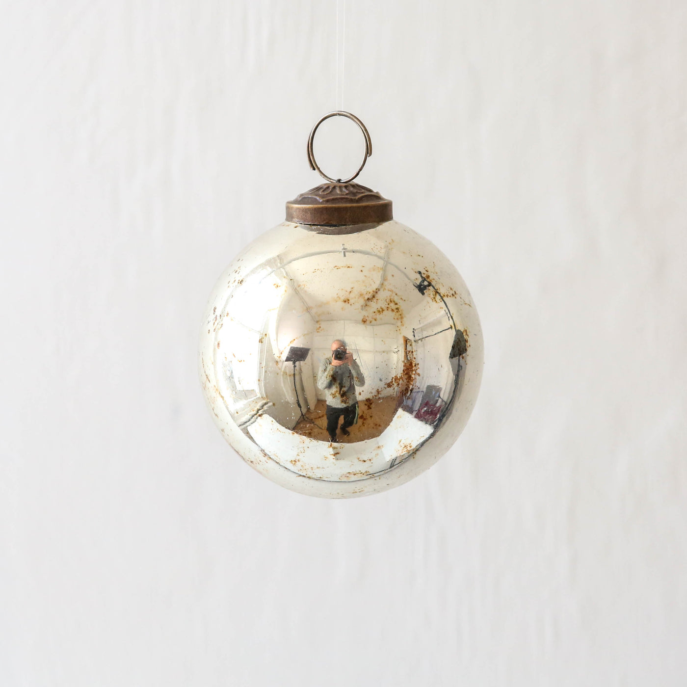 7cm Rustic Glass Bauble - Silver