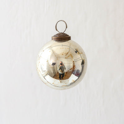 7cm Rustic Glass Bauble - Silver