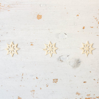 'Stella' Paper Star Garland - White