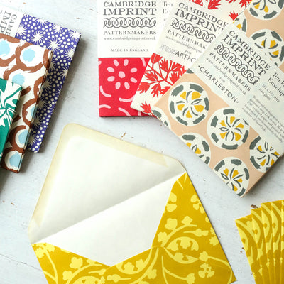 10 Cambridge Imprint Patterned Envelopes