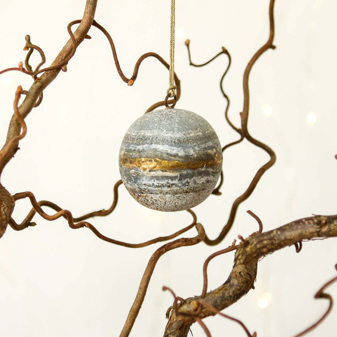 Abari Aged Zinc Bauble